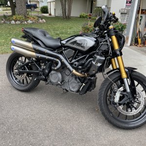 2019 fake Carbon R